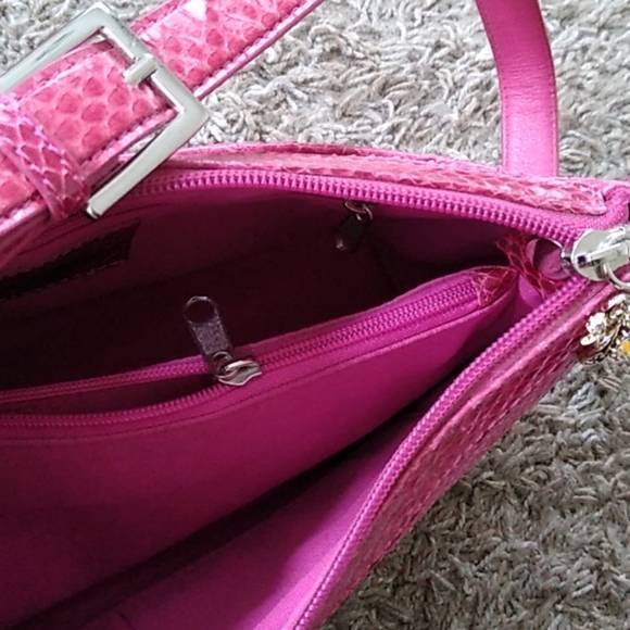 Etienne Aigner purse - Picture 7 of 12